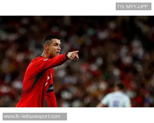 葡萄牙总理表示球队有望夺冠C罗仍能为球队贡献力量 葡萄牙总理表示球队有望夺冠C罗仍能为球队贡献力量