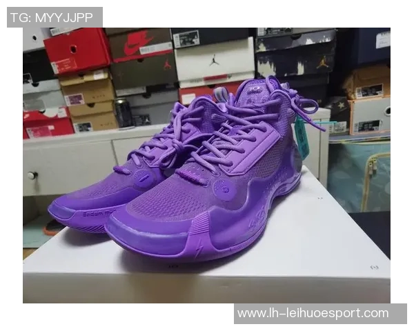 下赛季欧冠联赛用球配色揭晓白薄荷绿紫粉组合引领潮流