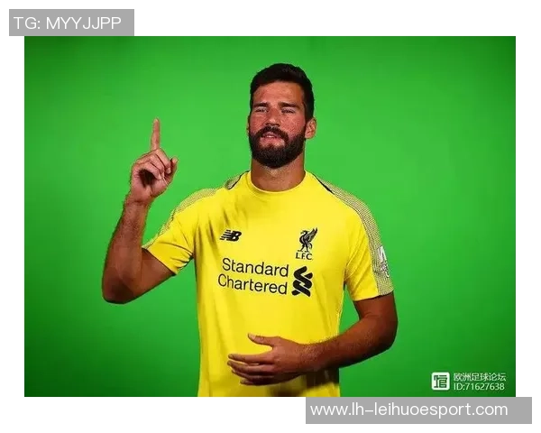 维拉官方宣布签下19岁格雷米奥边锋阿利松转会费达800万欧元