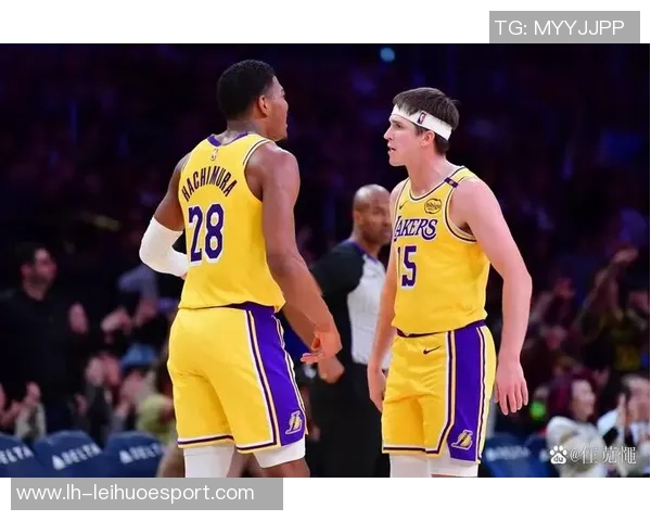 八村塁绝杀前里夫斯强攻扳平比分回防怒喷裁判展现巨星气质