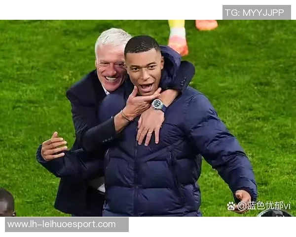 20岁杜埃荣获2025金童奖与梅西姆巴佩同列感到无比荣幸