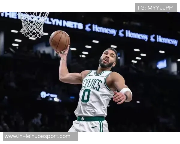 塔图姆五个月康复打卡期待早日回归赛场展现风采